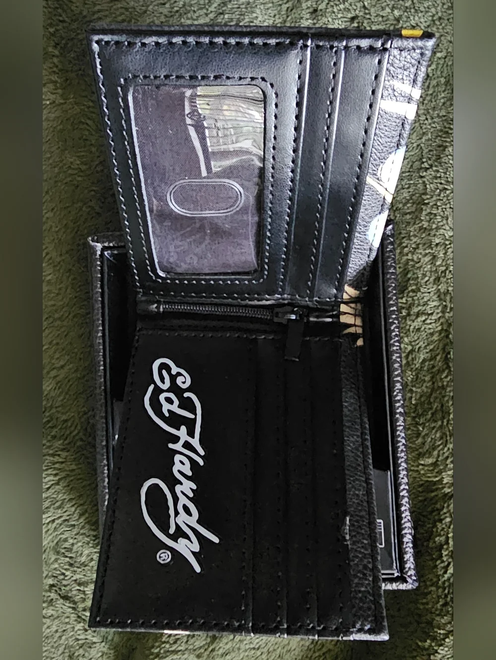 Ed Hardy Bi Fold Wallet